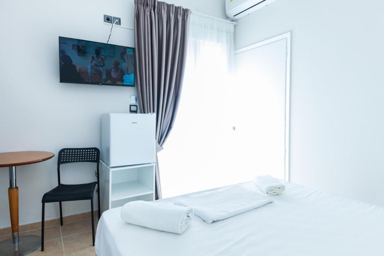 Silver Hotel Athens Double Room With Balcony Exterior photo