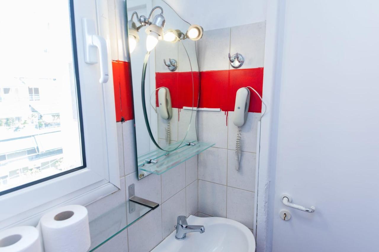 Silver Hotel Athens Double Room With Balcony Exterior photo